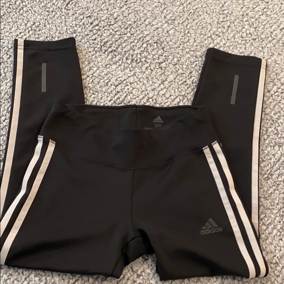 Adidas cropped leggings - Picture 1 of 5